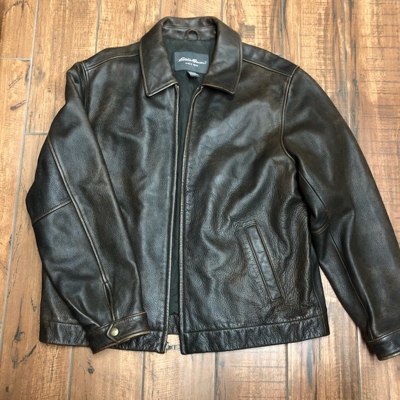 bomber jacket eddie bauer